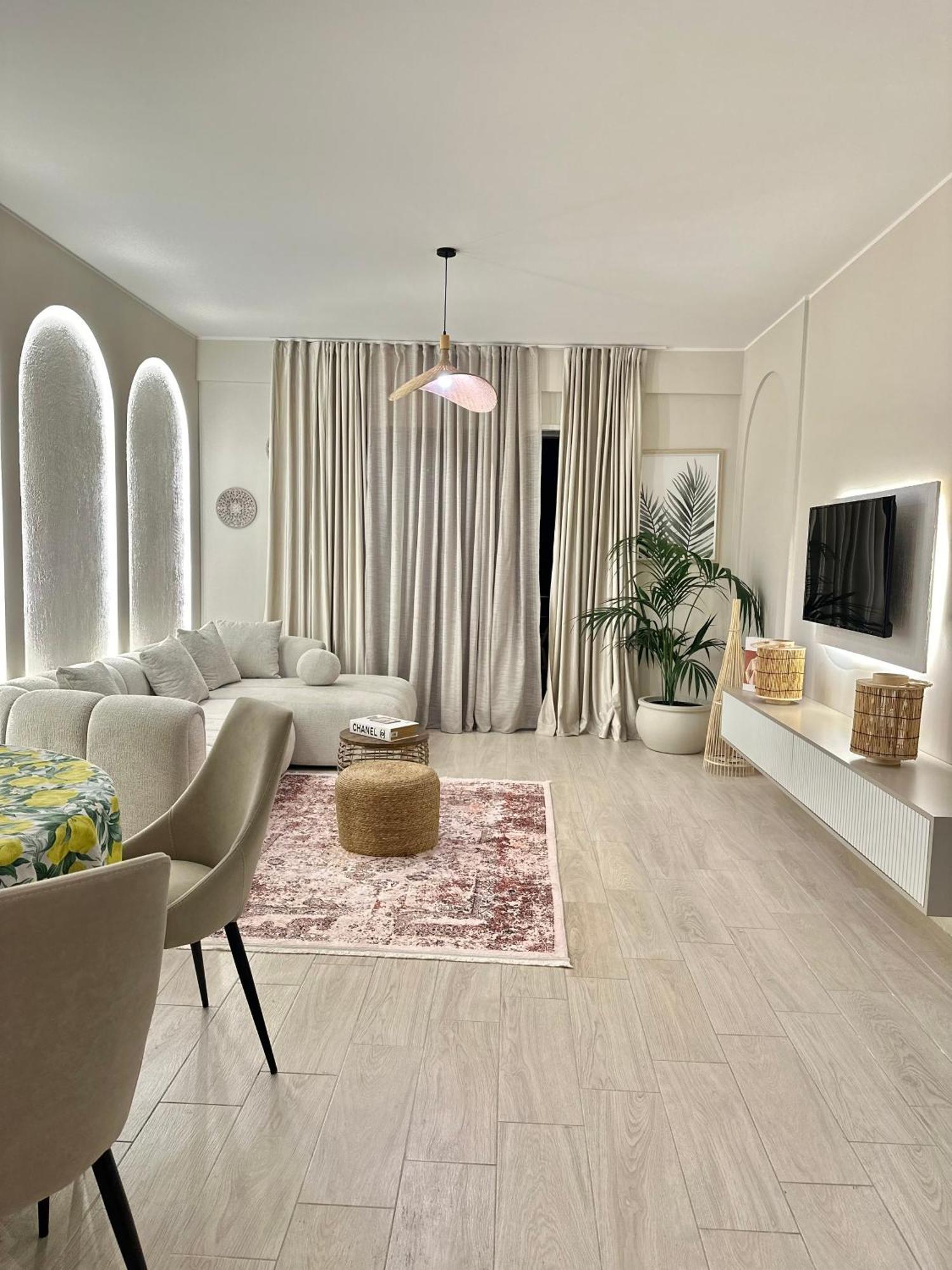 Duplex Lungomare Suites Vlore Exterior photo