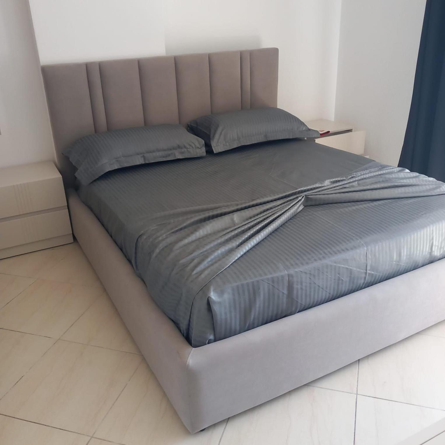 Duplex Lungomare Suites Vlore Room photo